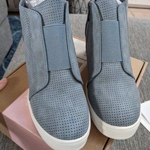 Journee Clara Wedge Sneaker
